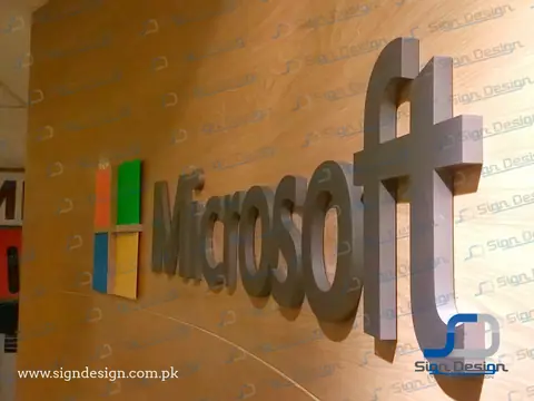 Microsoft Signage – project image 3