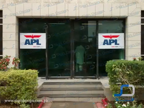 APL Logistics Signage – project image 2