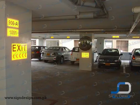 Parsa Tower Parking Signs – project image 2