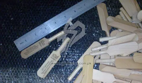 Engraved Keychain Bats for T20 – project image 2
